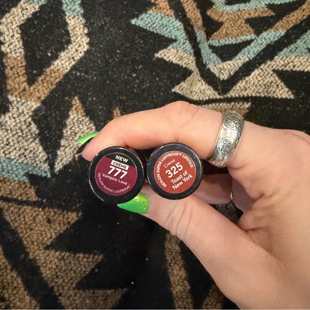 Super Lustrous Lipstick Bundle